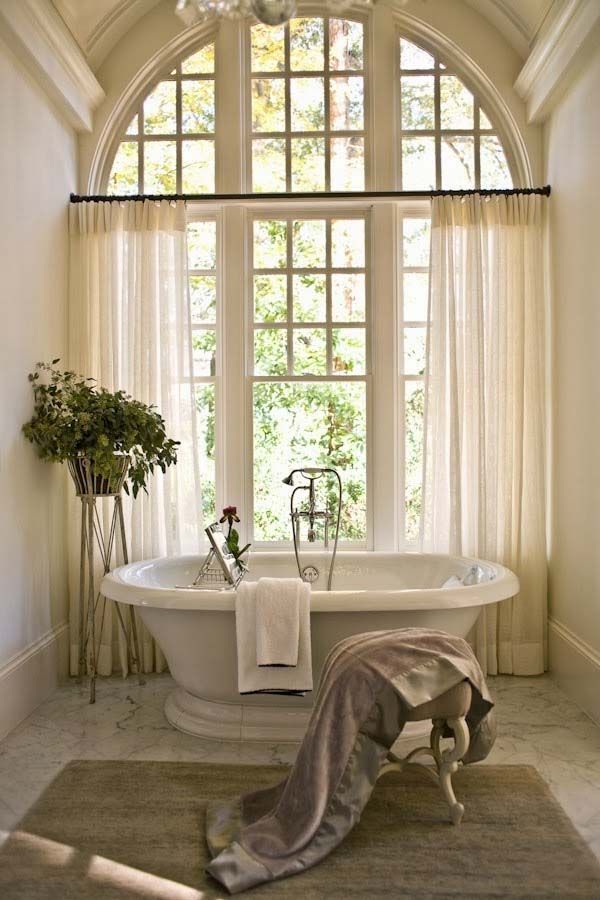 38 Amazing freestanding tubs for a bathroom spa sanctuary
