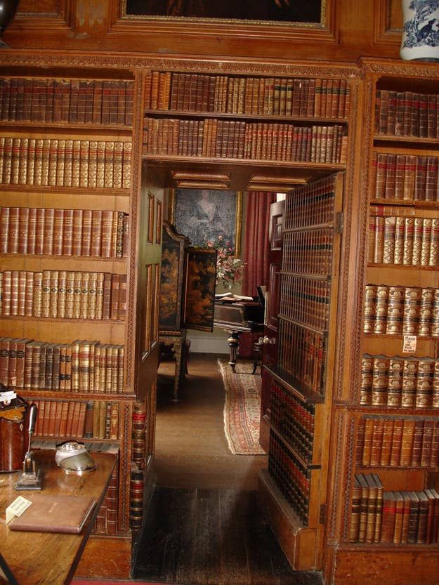 31 Beautiful Hidden Rooms And Secret Passages