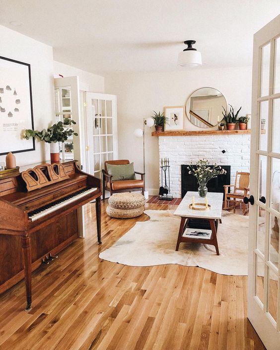 10 Cozy Homes To Inspire Your Inner Homebody