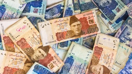 Real-Estate-Investment-on-Installments-vs-Cash-in-Pakistan