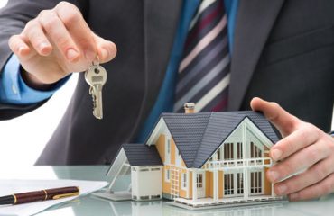 Should-a-Private-Investor-Consider-Selling-By-Purchasing-Company Should-a-Private-Investor-Consider-Selling-By-Purchasing-Company