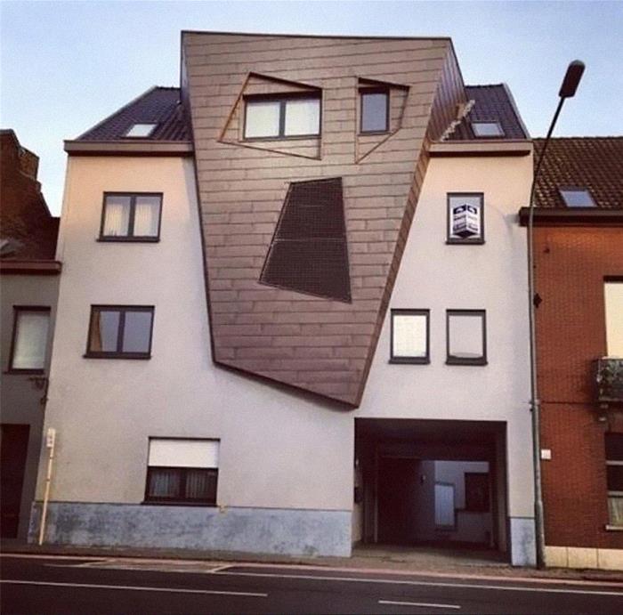 funny-weird-architecture-shaming-pics