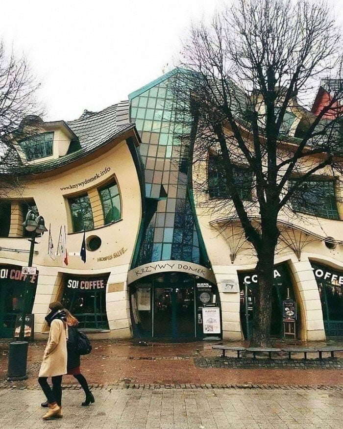 funny-weird-architecture-shaming-pics