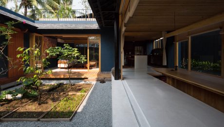 A-Tranquil-Vietnamese-House-With-A-Courtyard A-Tranquil-Vietnamese-House-With-A-Courtyard