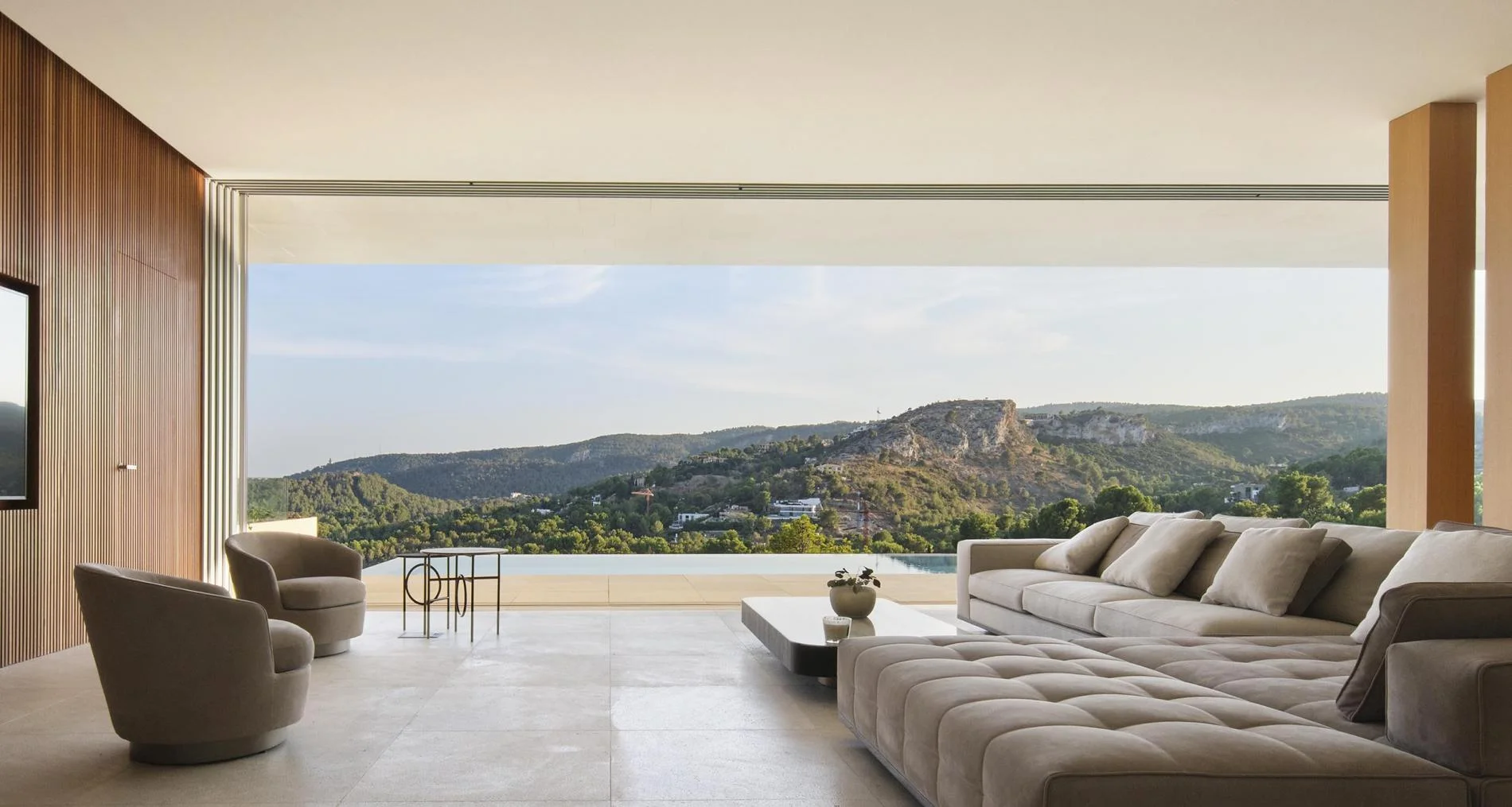 A-Luxurious-Terraced-Villa-With-Pool-In-The-Mediterranean