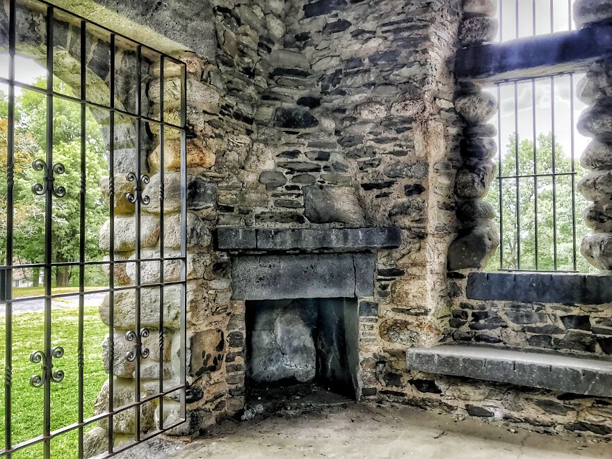 Photographed Inside Worcester's Bancroft Tower (7 Photos)