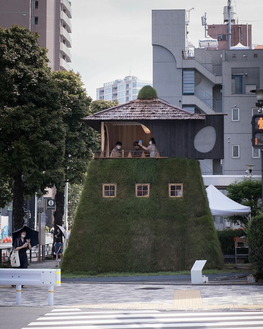 Instagram Account Shows How Past And Present Merge In Harmony In Japan