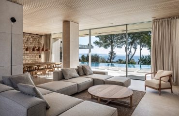 Luxury-Stone-Home-In-Mallorca-Inspired-By-Tradition Luxury-Stone-Home-In-Mallorca-Inspired-By-Tradition