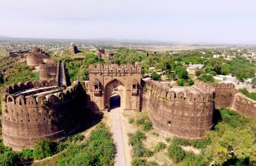 Famous-Tourist-Places-In-and-Around-Gujar-Khan-City Famous-Tourist-Places-In-and-Around-Gujar-Khan-City