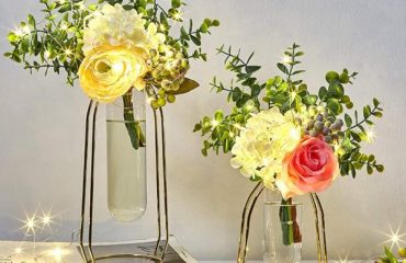 Product-Of-The-Week-Flower-Vases-With-A-Gold-Geometric