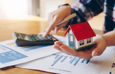 How-to-Calculate-ROI-in-Real-Estate How-to-Calculate-ROI-in-Real-Estate