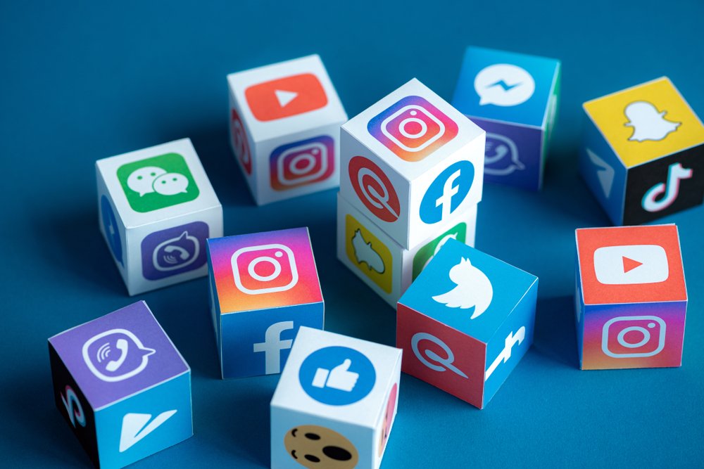 How to Use Social Media for Buying/Selling Property