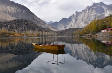 Is it easy to buy or sell property in Pakistan Is it easy to buy or sell property in Pakistan