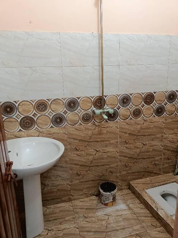 2.25 Marla Used House for sale Peer colony Walton Lahore Walton Road