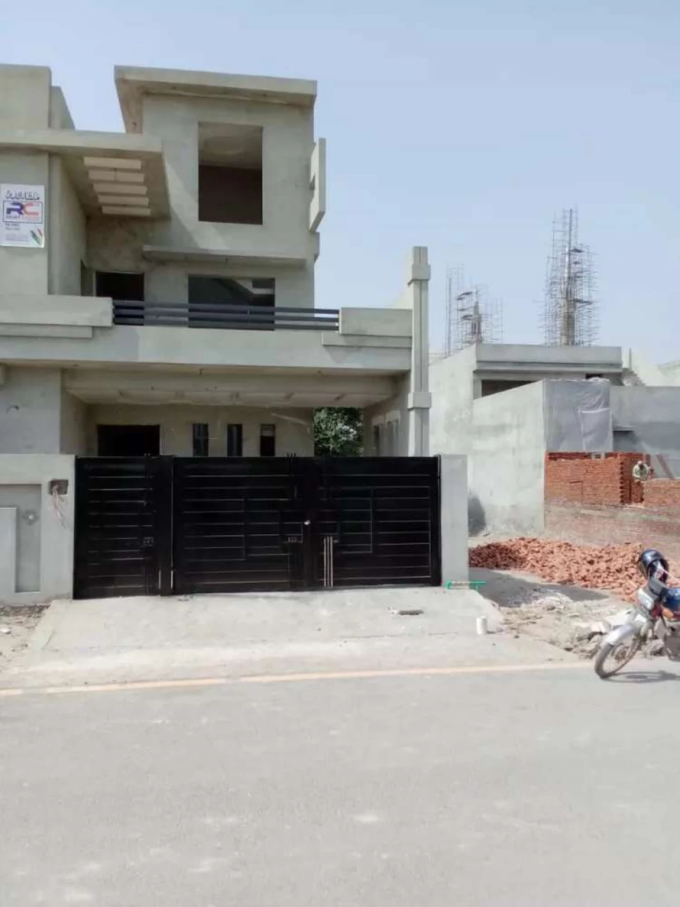 Royal orchard 10 merla house for sale