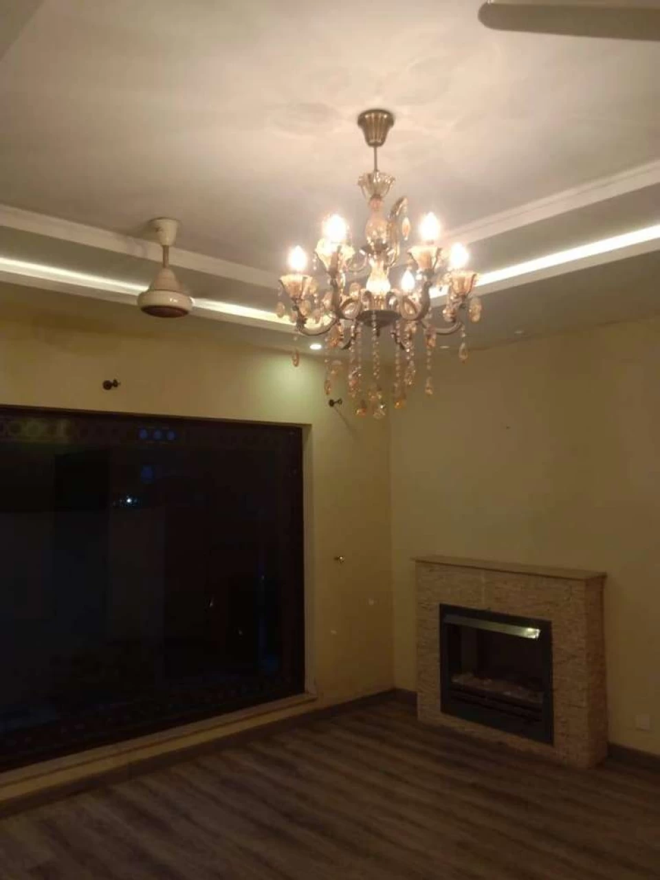 5 Marla Residential House For Rent,In Bahria Town Lahore