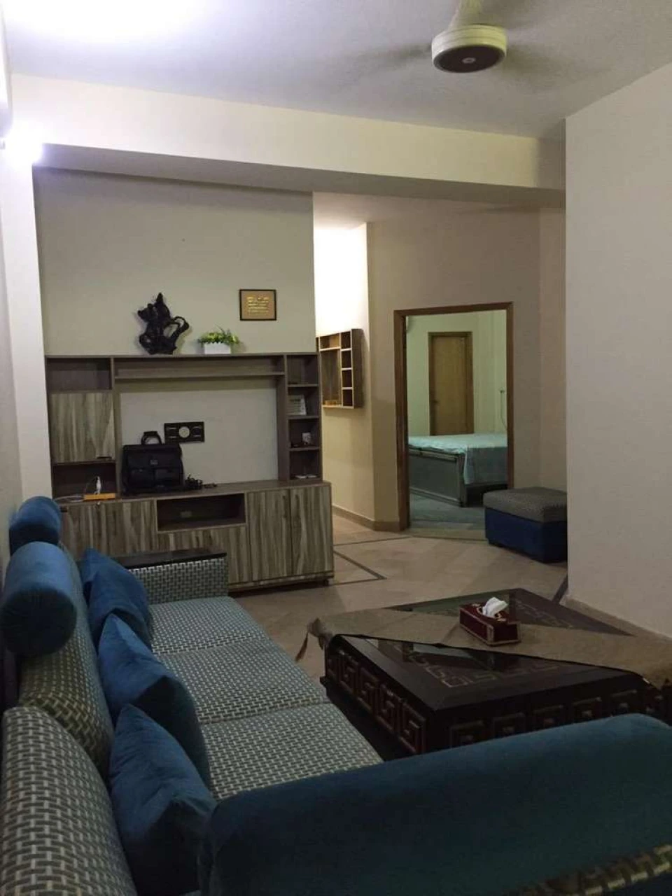 Luxrious furnished with wide rooftop to feel the fresh air