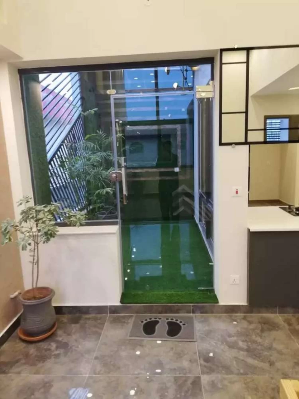 LUXURIOUS ONE KANAL CORNER HOUSE FOR SALE IN BAHRIA PHASE 4