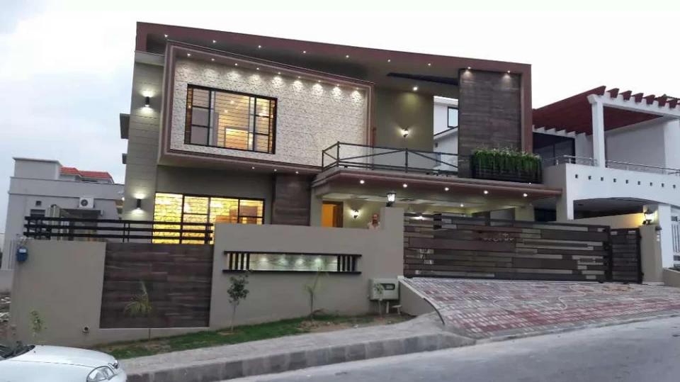 Phase 3 brand New One Kanal House For Sale In Bahria Town, Big Lawn