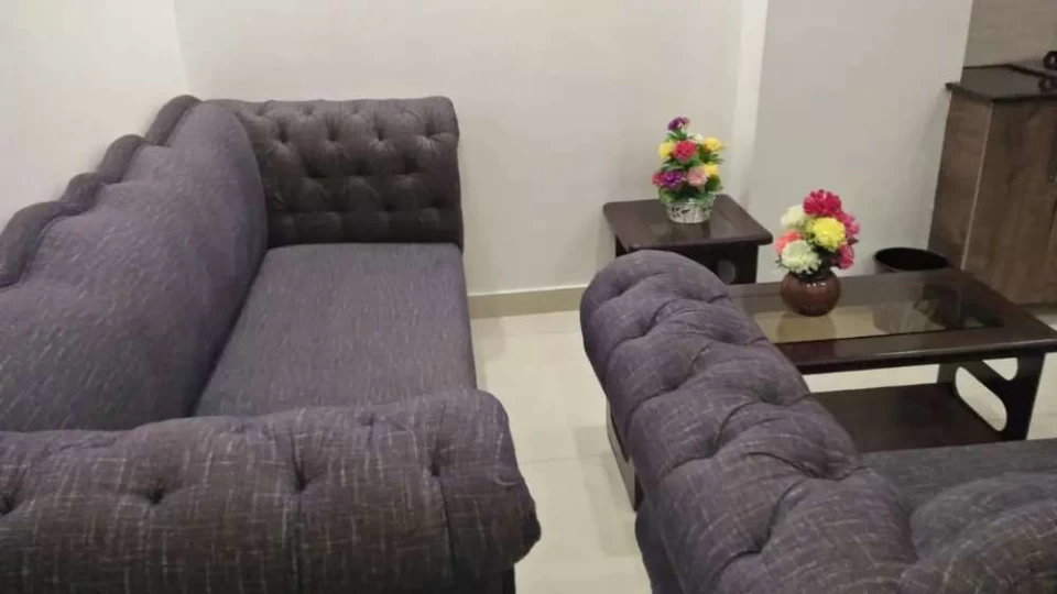 E 11/2 Very beautiful 1 bed full furnished flat Available for rent