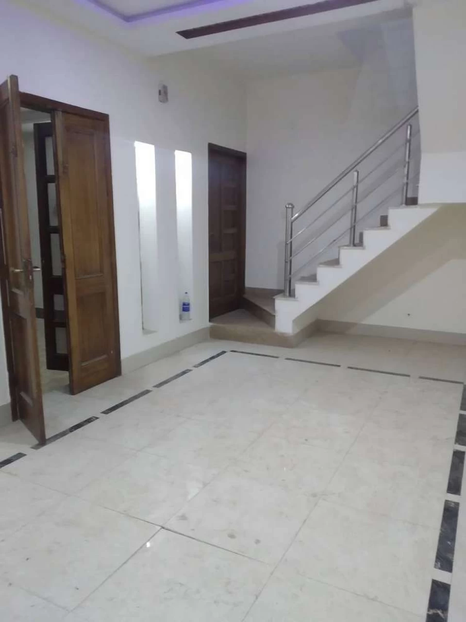 5 marla house for rent