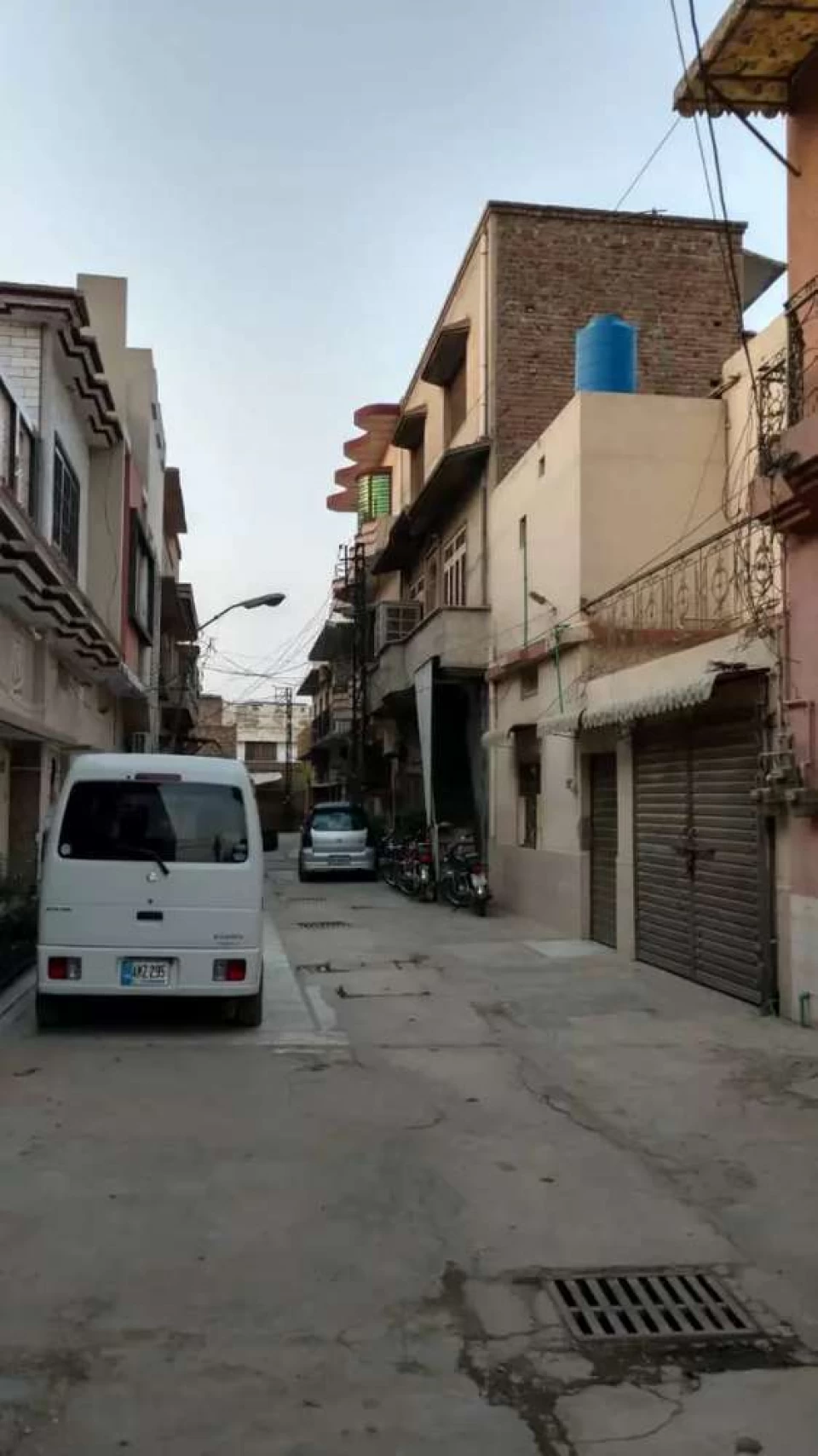 6 Marla House Available in National Bank Colony