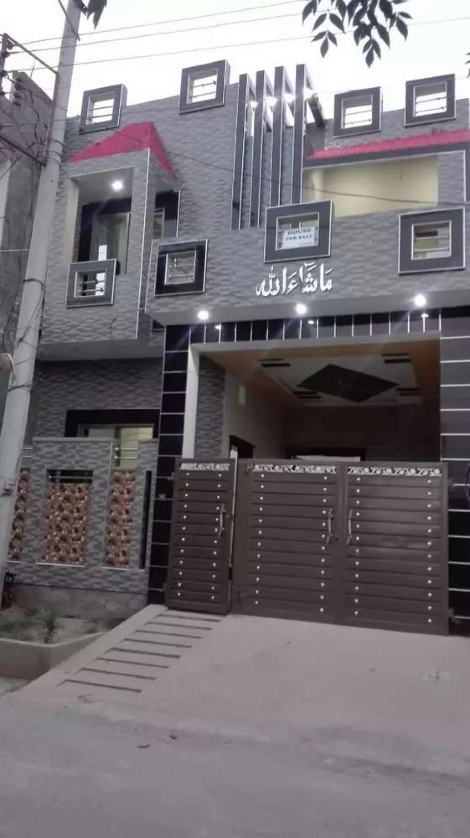 Beautiful house for sale in raza garden ph1