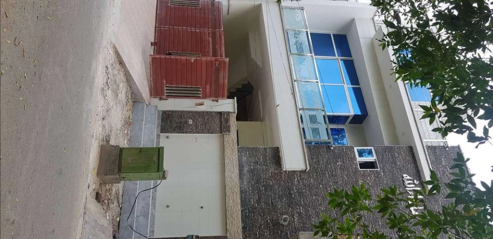 Brand new house in faisalabad