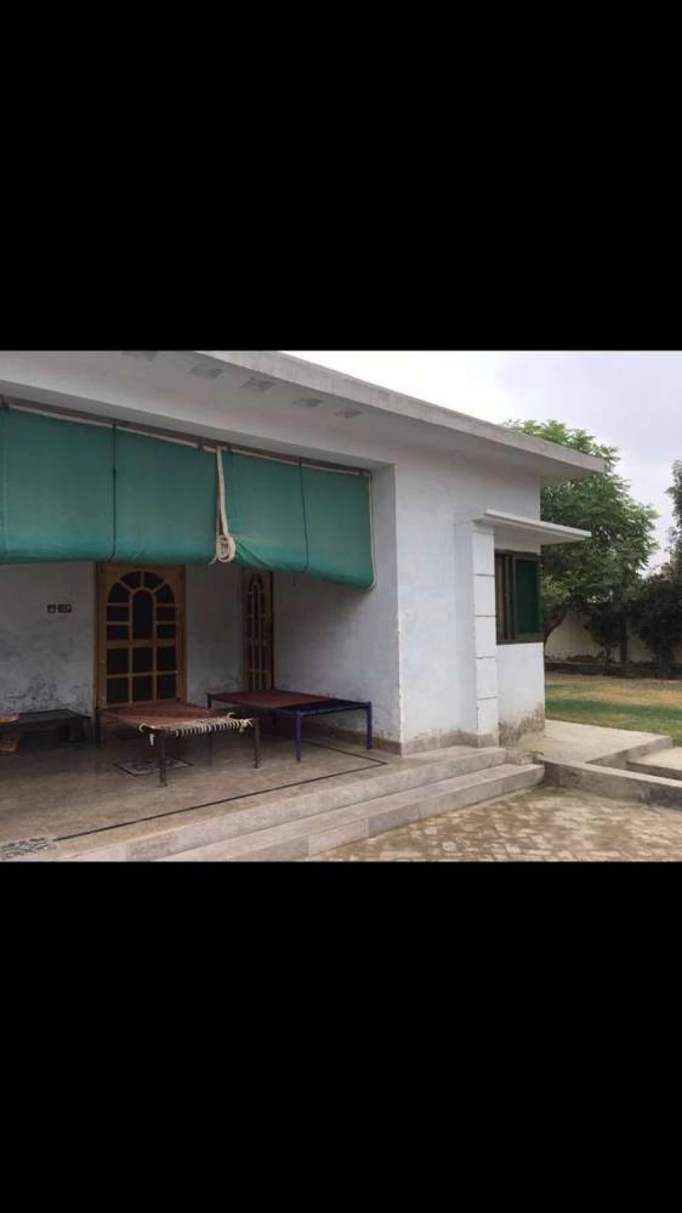 8 marla constracted house urgently for sale