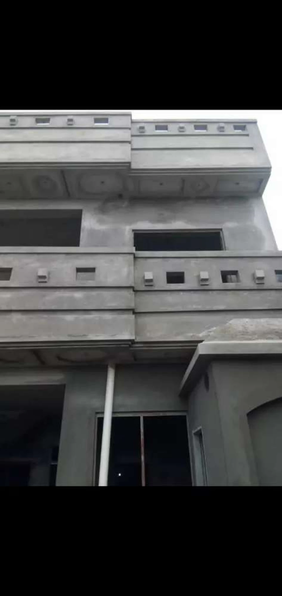 7 MARLA HOUSE AVAILABLE FOR RENT (BEST FOR SCHOOL)