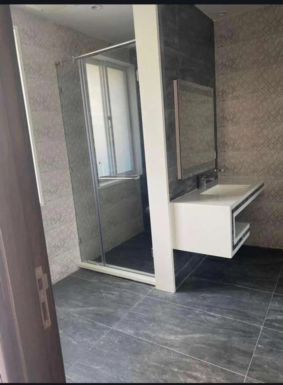 1 kanal brandnew house available for rent in dha phase 6 lahore