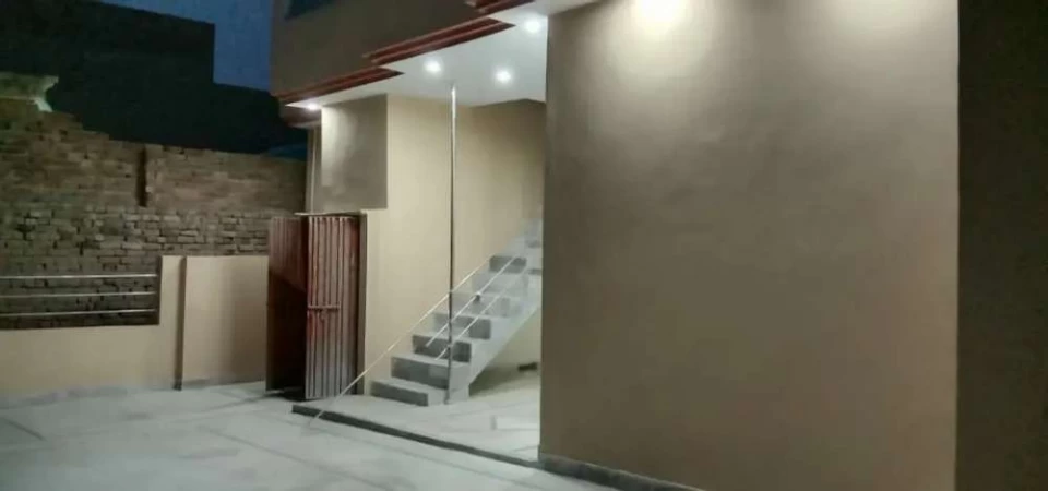 7 Marla House Near Gulshan Market main Street Multan