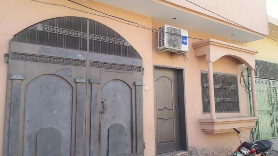 Hata house for sale Maalik city gujrawala