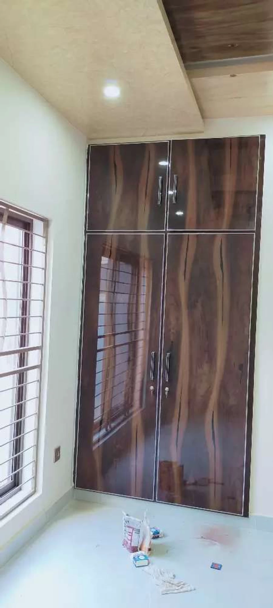 10 Marla ground floor New barnd Ismail veally Deawoo road