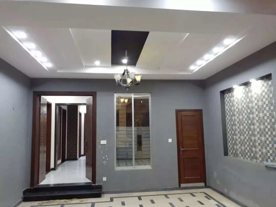 Brand new double storey house in khayaban-e-naveed