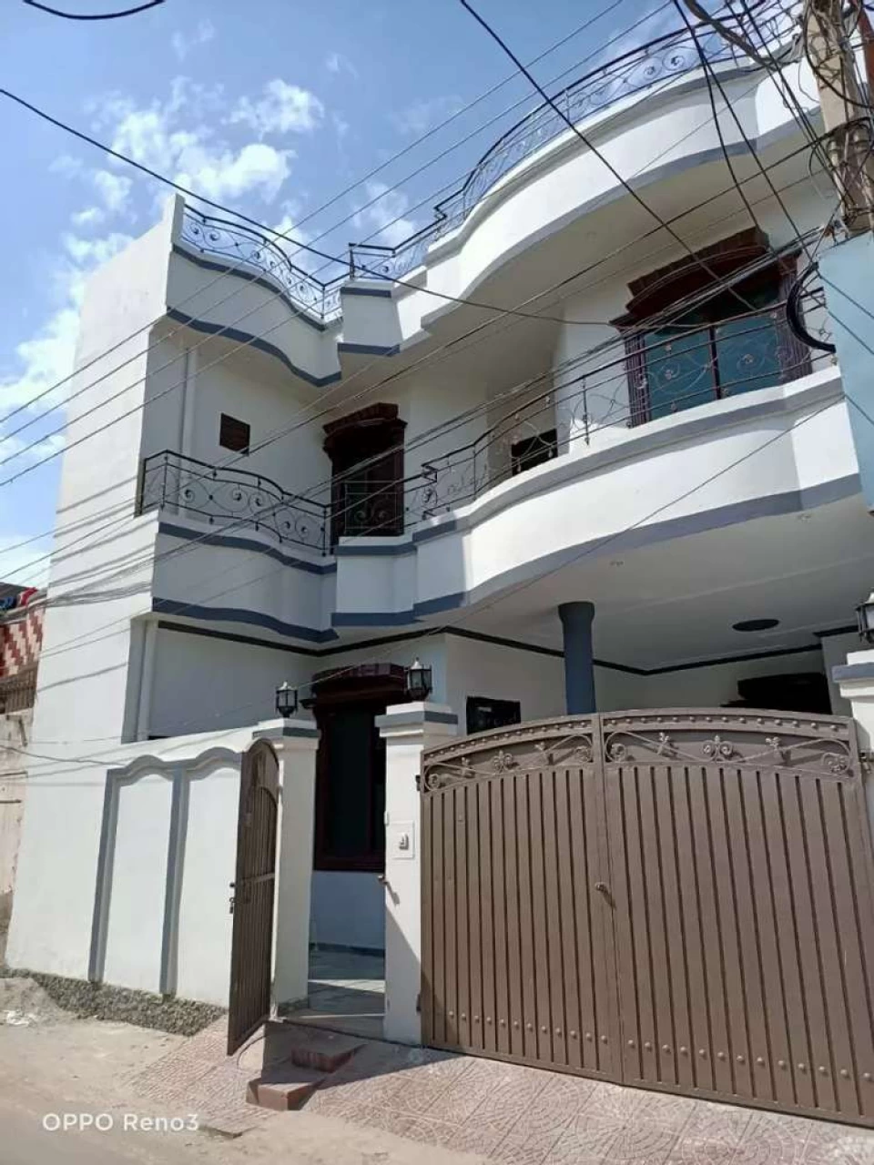 Main saibayzaman road full clean house