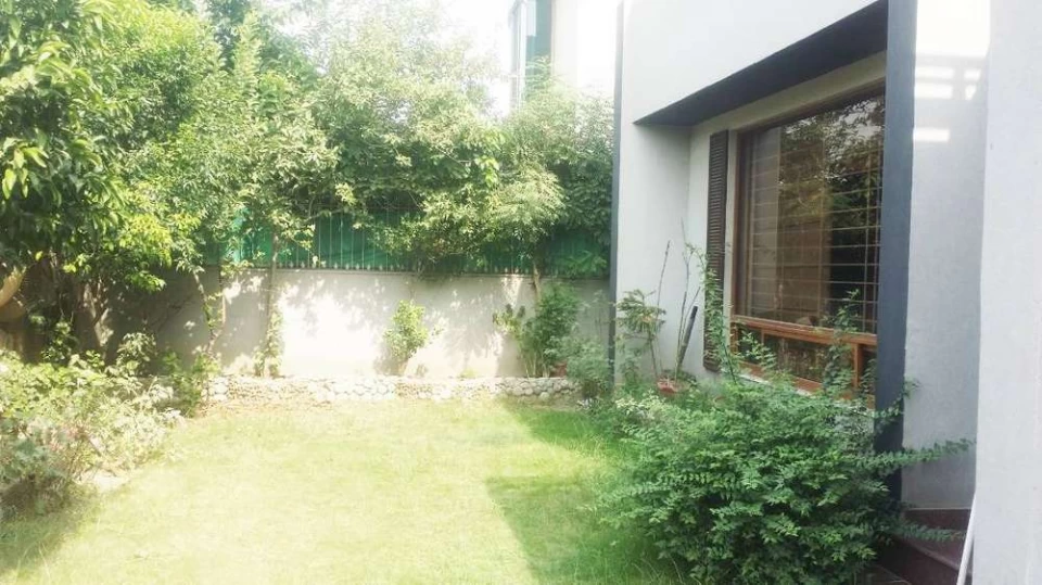 Dha Phase 3 Block X Kanal Full House For Rent