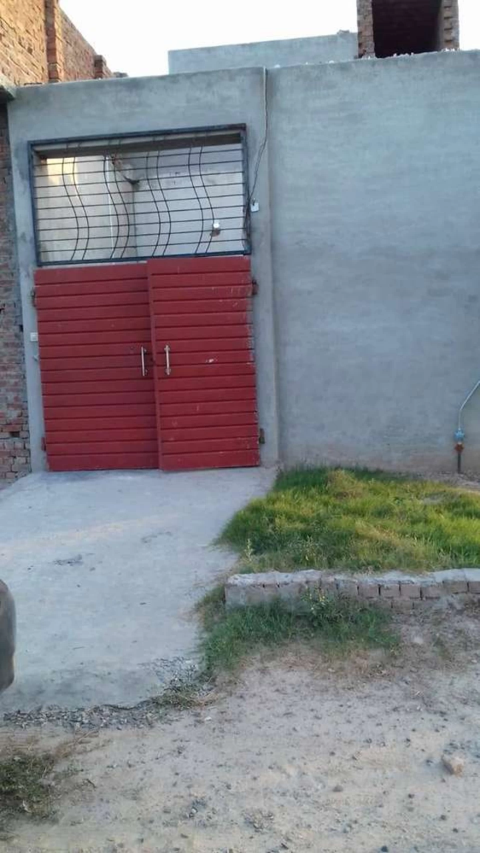 2.5 marla double story house for sale waheed garden fsd