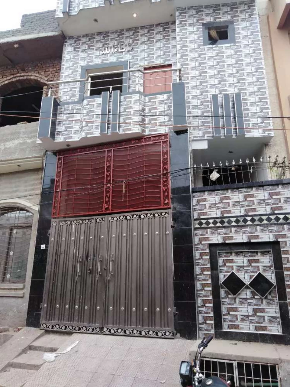 Brand new house for rent in society colony near hala e ahmer