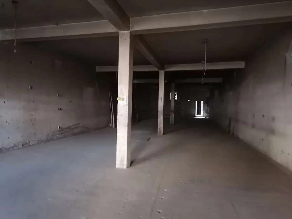 16 Marla Commercial Hall