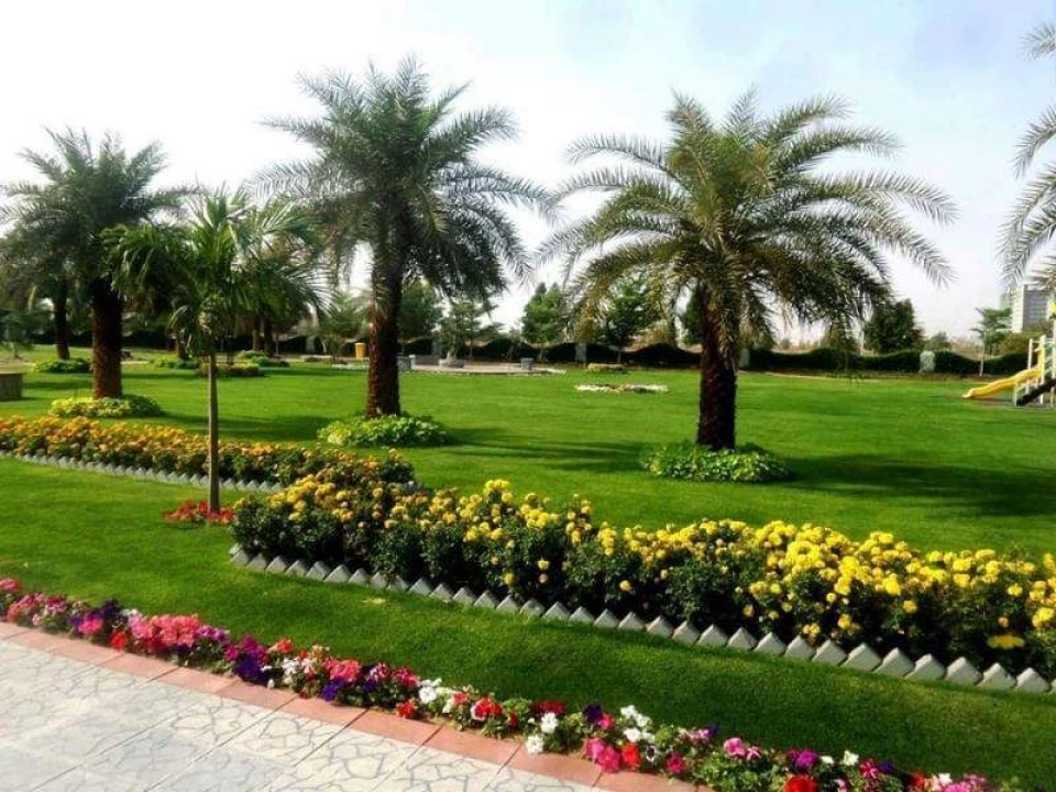 Hot Deal 8 Marla Plot Available For Sale At awesome Location