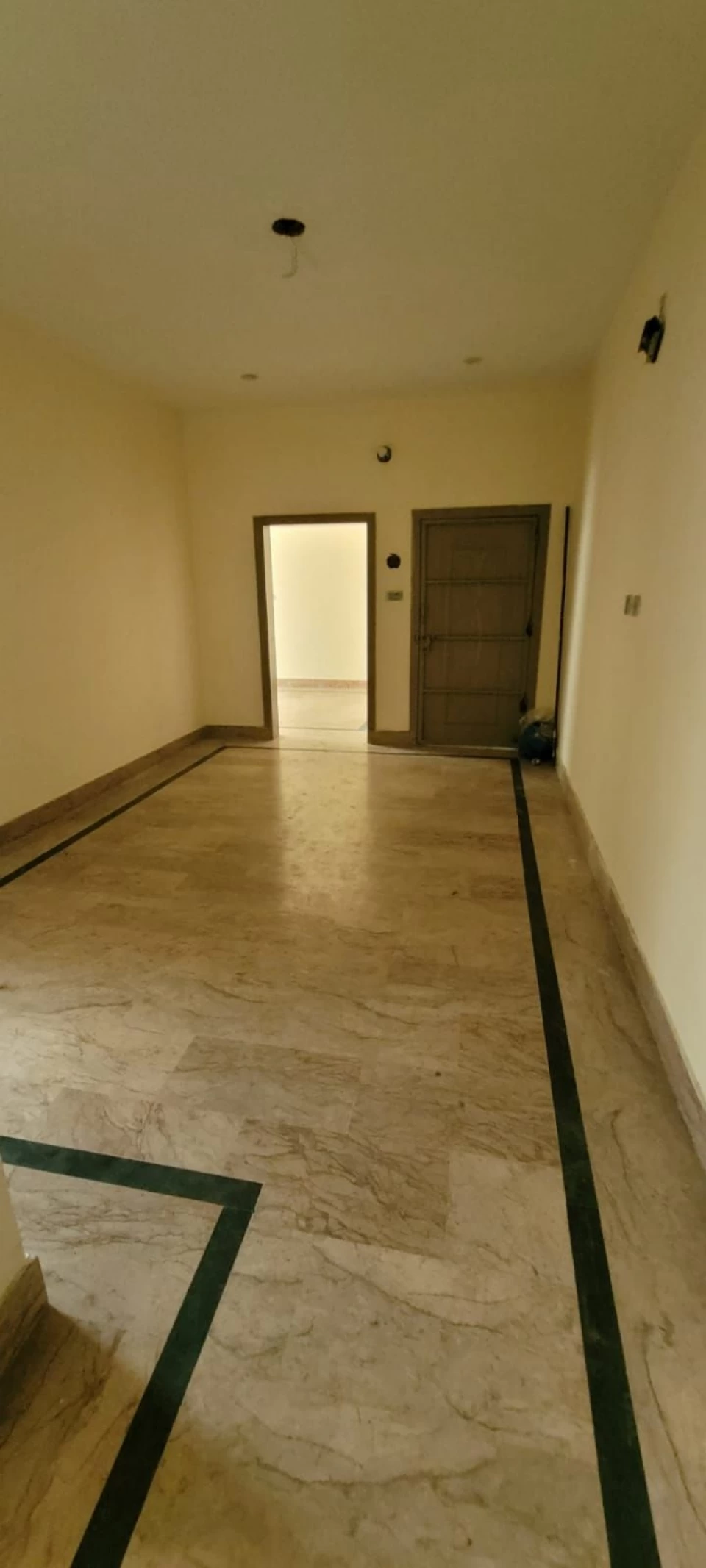 Family flat for rent in jahangir town sialkot, eimanabad road