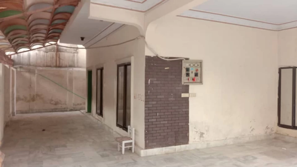 600 sy bungalow on rent gulistan e sajjad