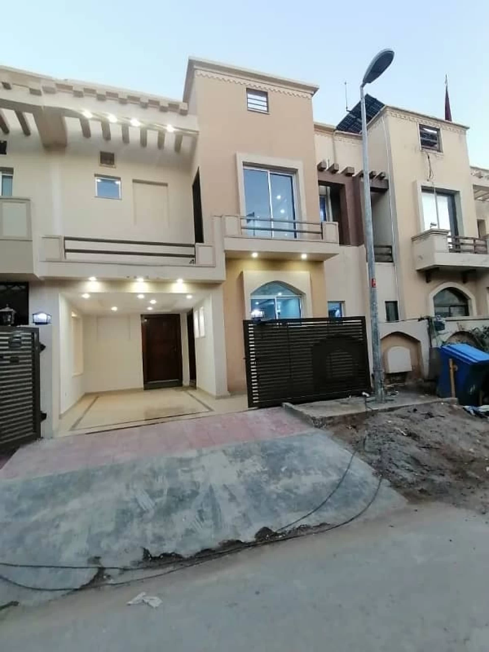 Bahria town phase 8 safari valley ali block 5 marla designer house, 4 beds with attached baths near to masjid park school bahria town ali block