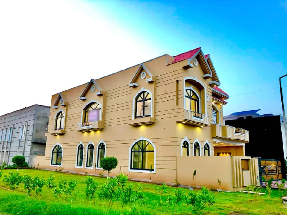 Blueward corner royal design villa