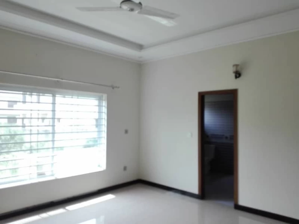 1 kanal house in bahria town phase 2 for sale