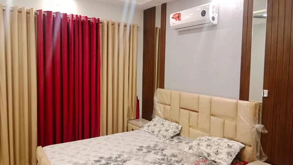 7 marla brand new designer house for sale in bahria town phase 8