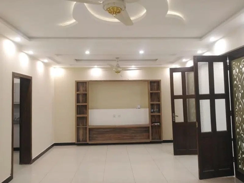 House for sale in bahria town phase 8