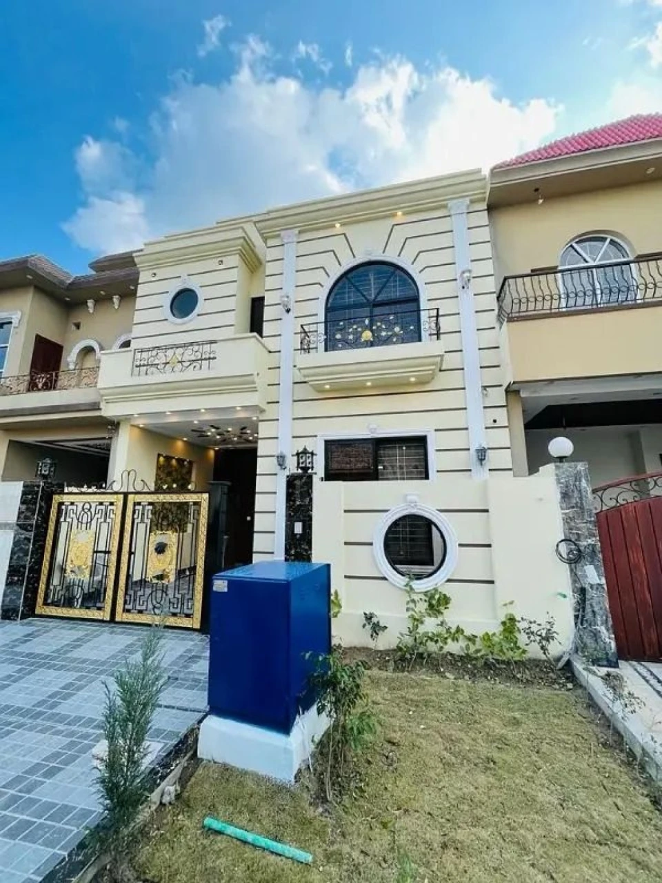 House for sale in citi housing society