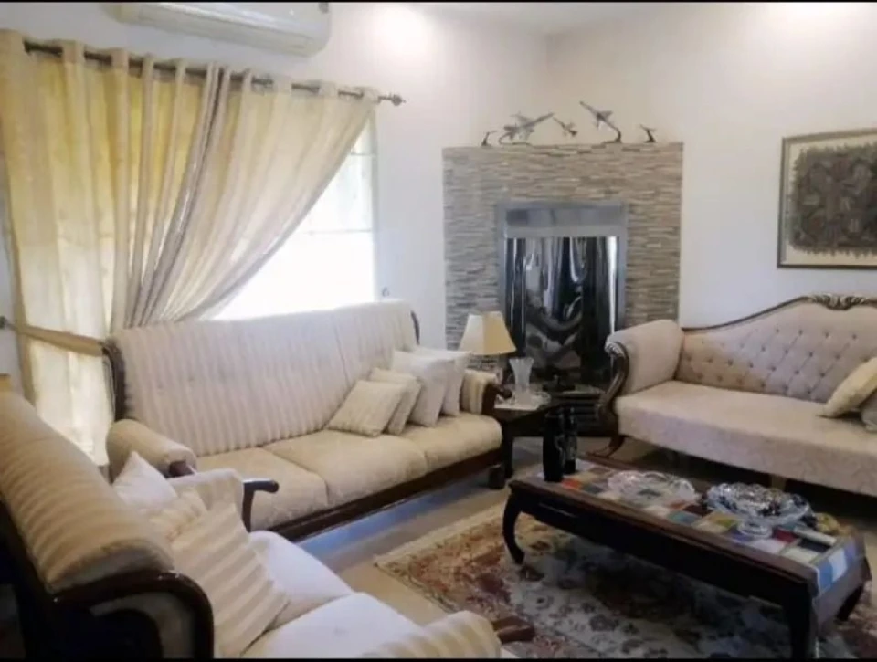 2 kanal, superb location, double storey 5 bed house available for sale in bahria town rawalpindi's phase-6.